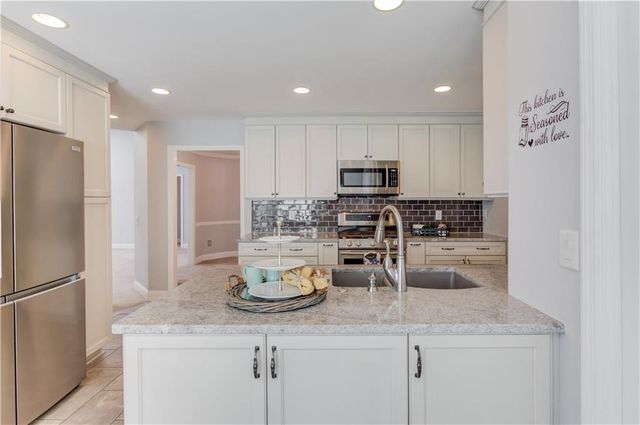 3220 Governors Court, Duluth, GA 30096