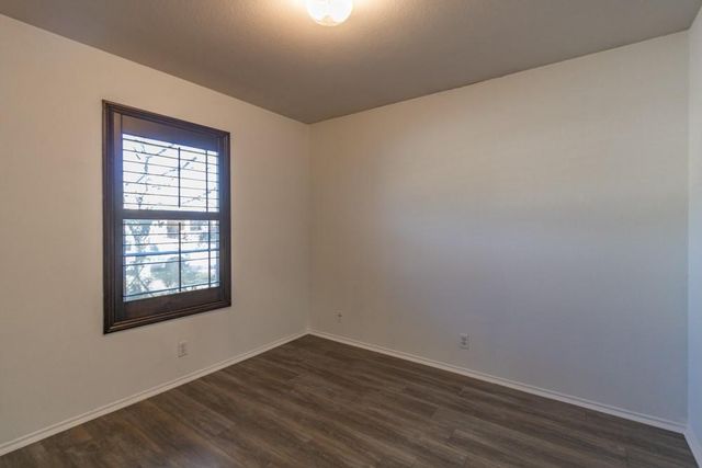 202 Golden Gate DR, Leander, TX 78641