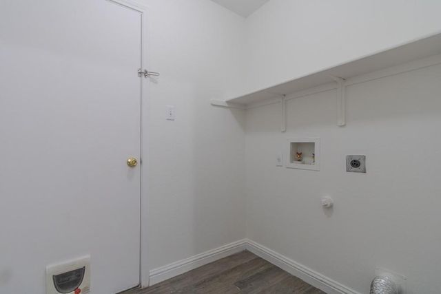 202 Golden Gate DR, Leander, TX 78641