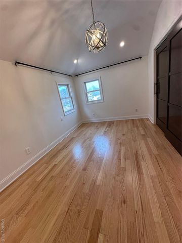 3519 215th Street 2 FL, Bayside, NY 11361