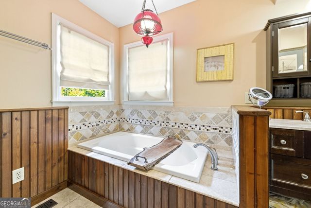 5134 Highway 17, Clarkesville, GA 30523