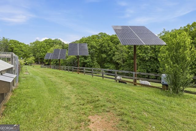 5134 Highway 17, Clarkesville, GA 30523