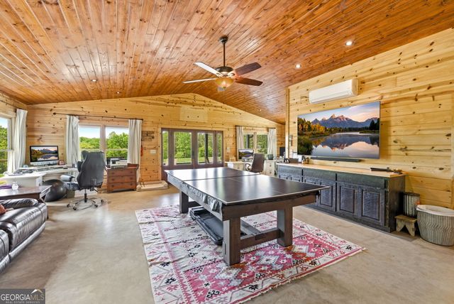 5134 Highway 17, Clarkesville, GA 30523