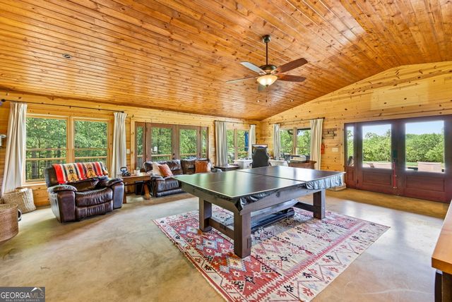 5134 Highway 17, Clarkesville, GA 30523