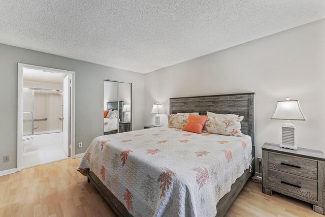 1605 S Us Highway 1 D301, Jupiter, FL 33477