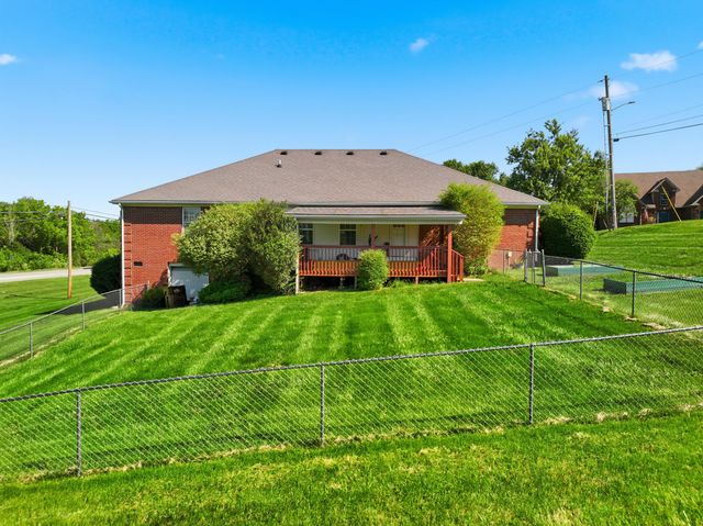 500 Paso Fino Drive, Richmond, KY 40475