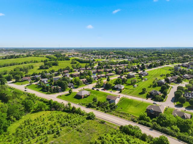 500 Paso Fino Drive, Richmond, KY 40475