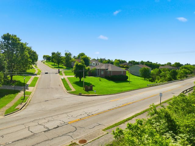 500 Paso Fino Drive, Richmond, KY 40475
