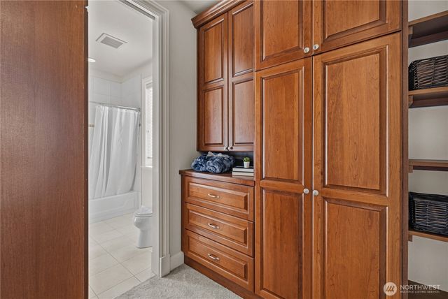 142 7th Avenue, Kirkland, WA 98033