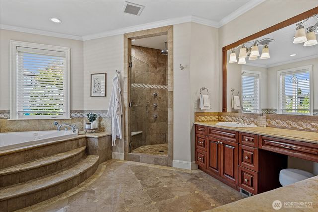 142 7th Avenue, Kirkland, WA 98033