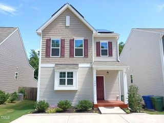 424 Cherry Street, Fuquay Varina, NC 27526