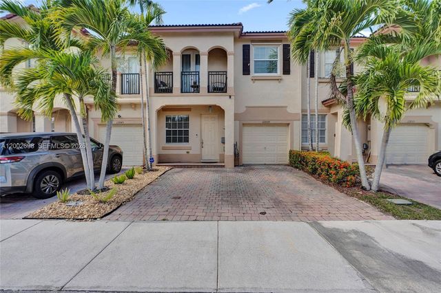 12839 SW 135th Ter, Miami, FL 33186