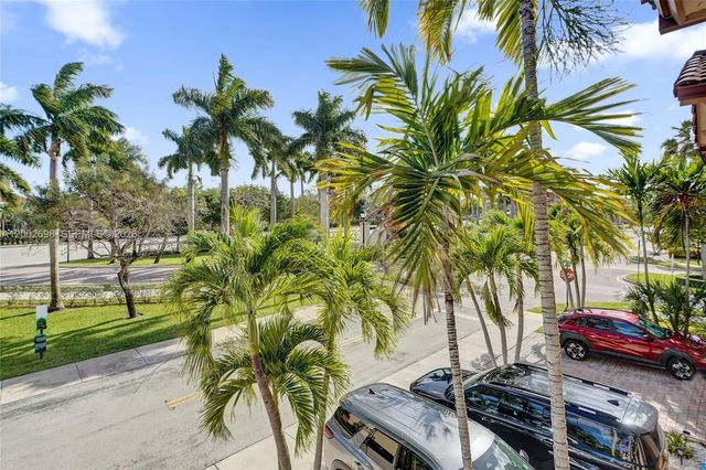 12839 SW 135th Ter, Miami, FL 33186