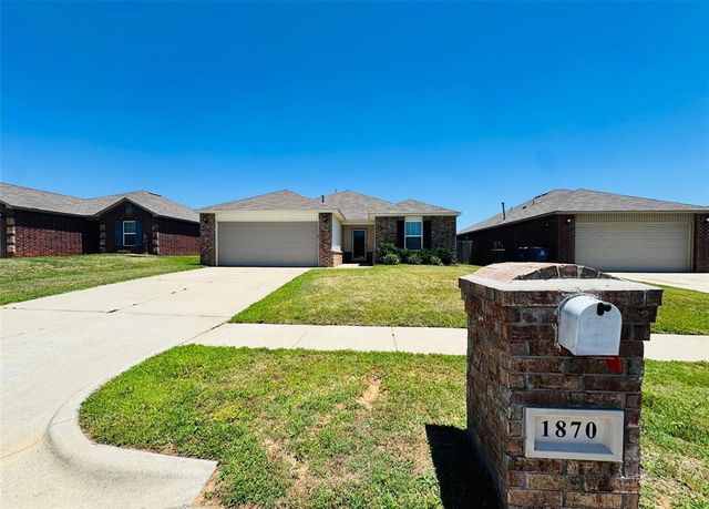 1870 Bartlett Drive, Newcastle, OK 73065