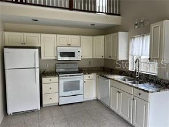 130 N BOSTON AVENUE, Deland, FL 32724