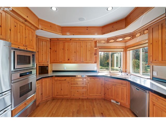 12000 Ne 227TH Ave, Brush Prairie, WA 98606