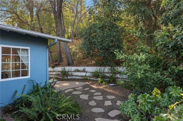 5201 San Feliciano, Woodland Hills (los Angeles), CA 91364