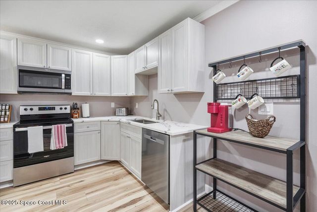 513&515 Ronnie Drive, Indian Harbour Beach, FL 32937