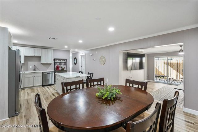 513&515 Ronnie Drive, Indian Harbour Beach, FL 32937