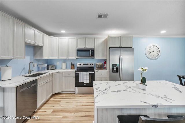 513&515 Ronnie Drive, Indian Harbour Beach, FL 32937