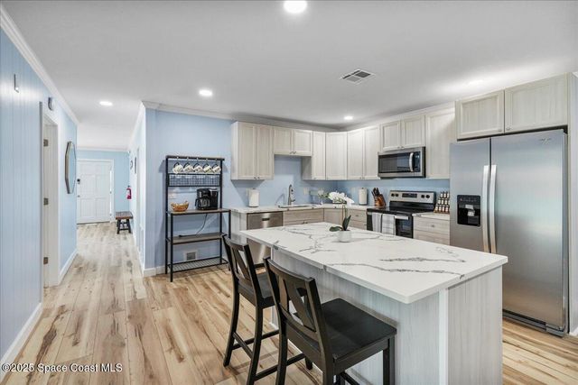 513&515 Ronnie Drive, Indian Harbour Beach, FL 32937