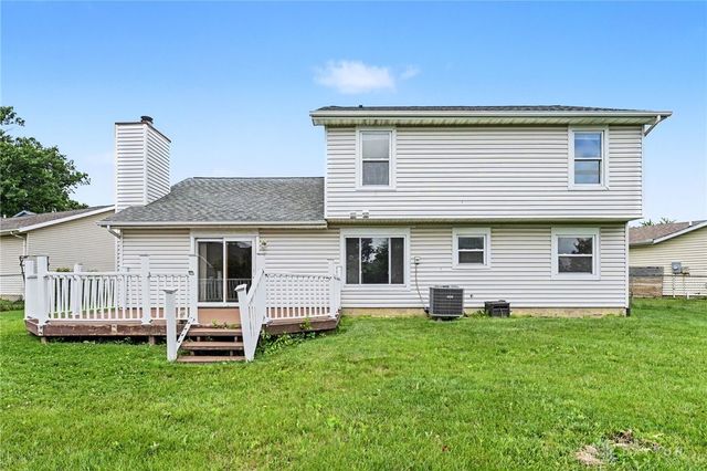 10060 Village Tree Court, Miamisburg, OH 45342