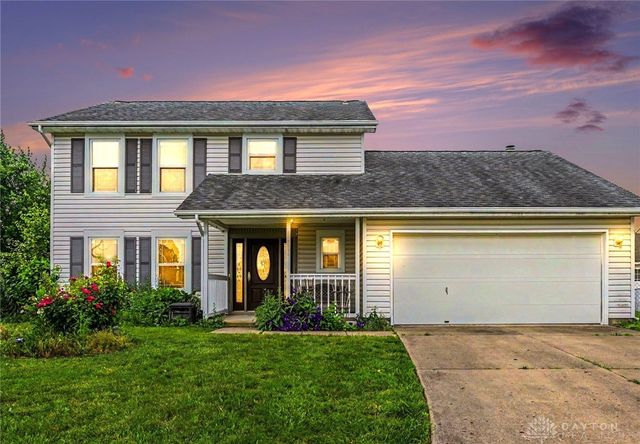 10060 Village Tree Court, Miamisburg, OH 45342