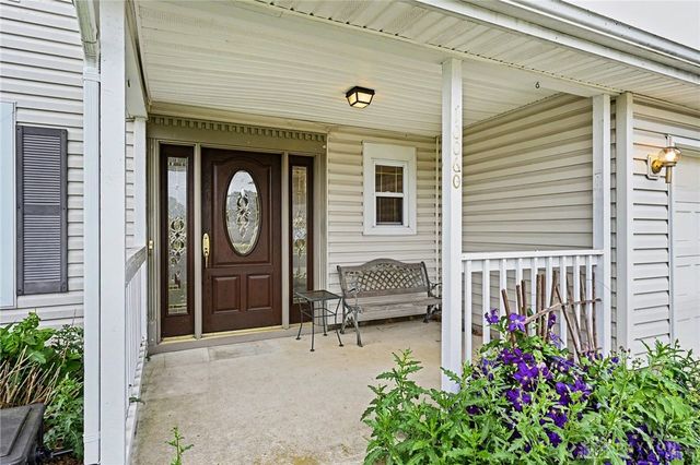 10060 Village Tree Court, Miamisburg, OH 45342