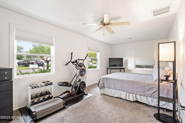 44 Tulsa Drive S, Barnegat, NJ 08005