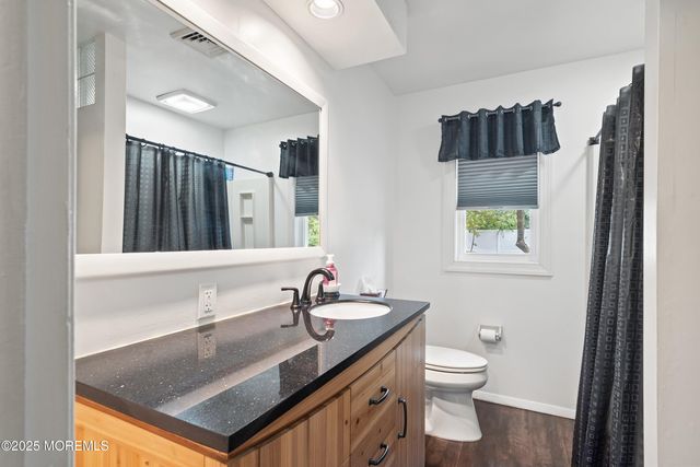 44 Tulsa Drive S, Barnegat, NJ 08005