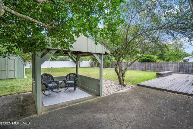 44 Tulsa Drive S, Barnegat, NJ 08005