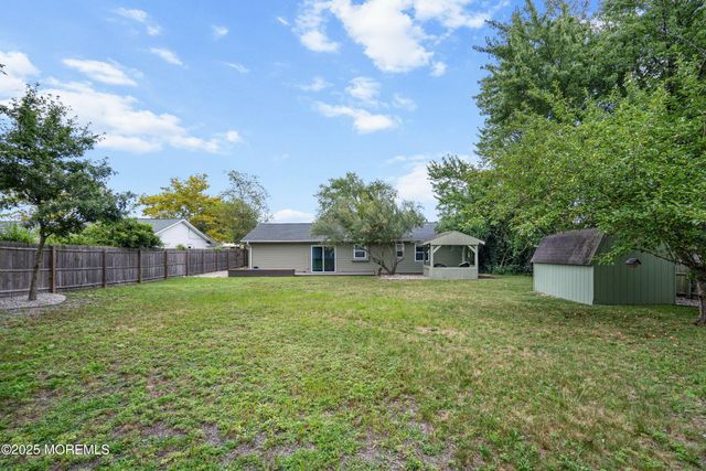 44 Tulsa Drive S, Barnegat, NJ 08005