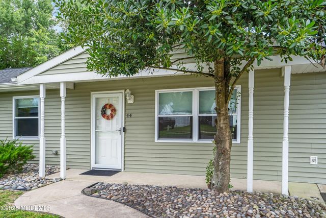 44 Tulsa Drive S, Barnegat, NJ 08005