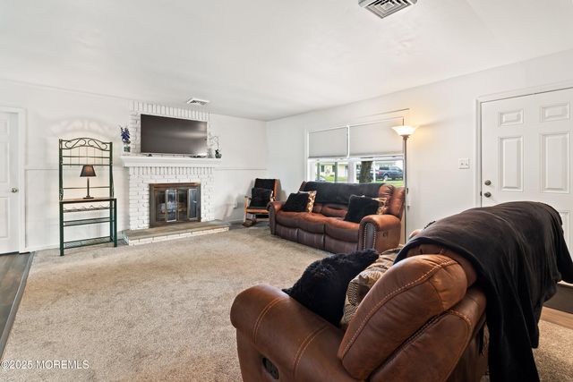 44 Tulsa Drive S, Barnegat, NJ 08005