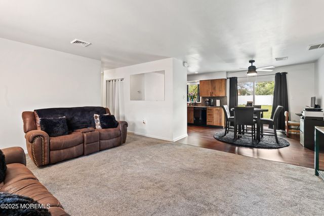 44 Tulsa Drive S, Barnegat, NJ 08005
