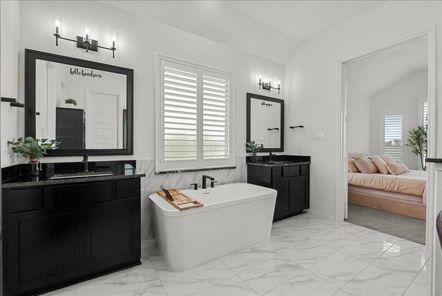 4927 Dickens Landing Drive, League City, TX 77573