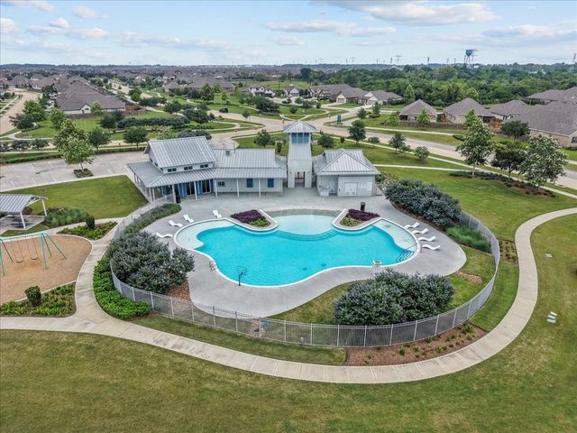 4927 Dickens Landing Drive, League City, TX 77573