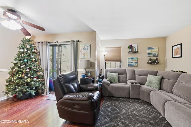 1902 Breckenridge Place, Toms River, NJ 08755