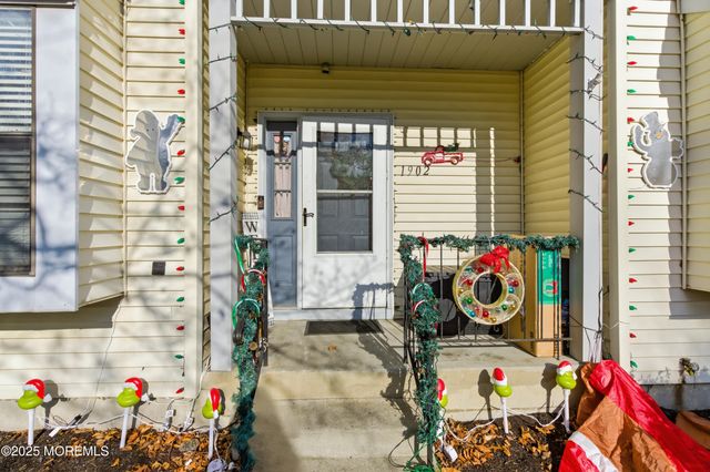 1902 Breckenridge Place, Toms River, NJ 08755