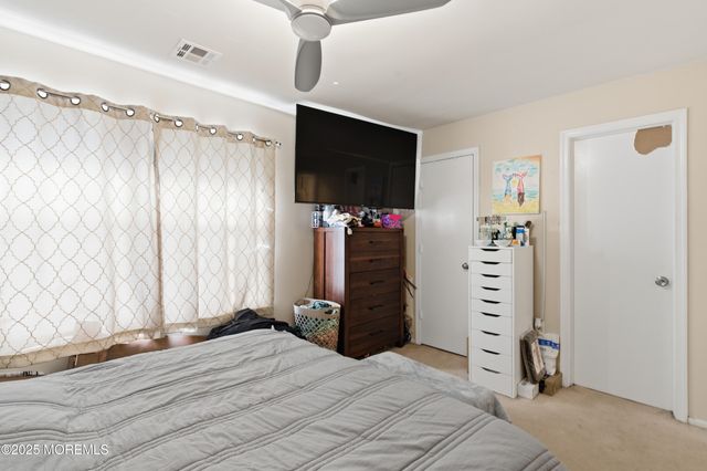 1902 Breckenridge Place, Toms River, NJ 08755