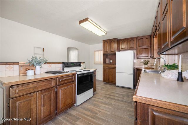 711 E Mullan AVE, Post Falls, ID 83854