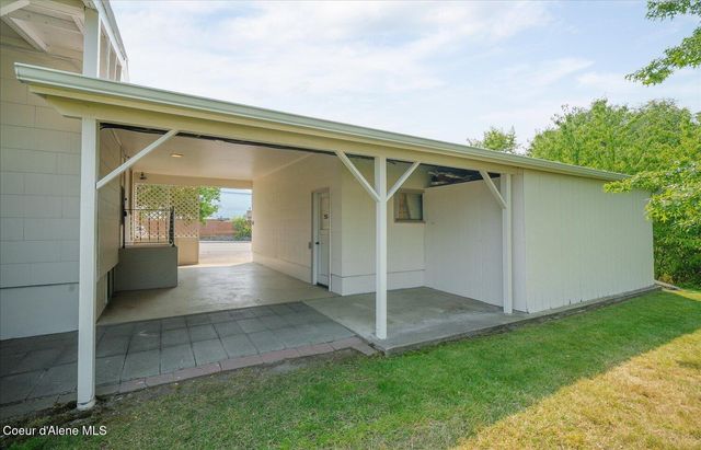 711 E Mullan AVE, Post Falls, ID 83854