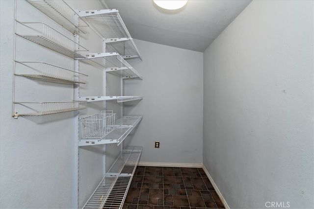 495 Zuger Court, Crestline, CA 92325