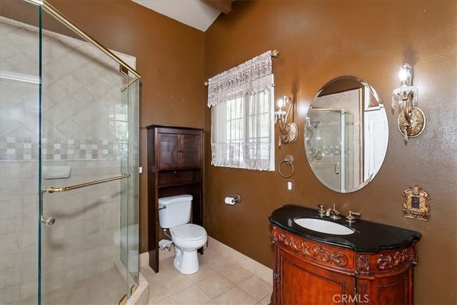 495 Zuger Court, Crestline, CA 92325