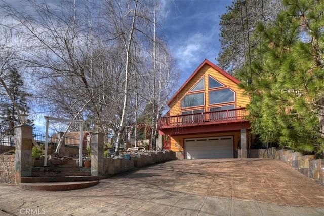 495 Zuger Court, Crestline, CA 92325