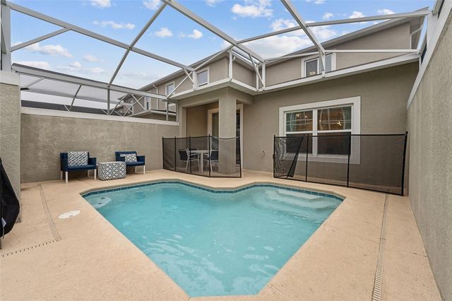 976 LEADER STREET, Davenport, FL 33896