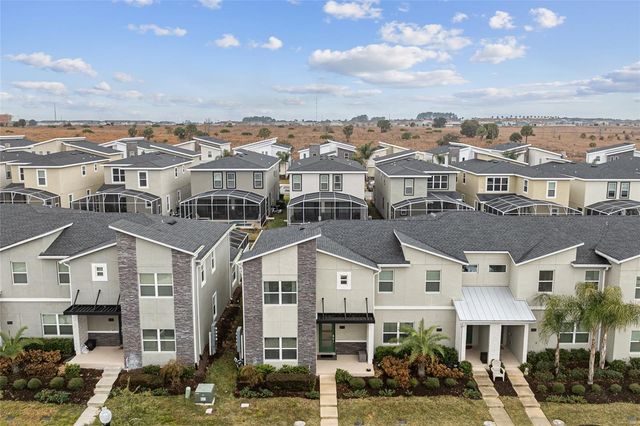 976 LEADER STREET, Davenport, FL 33896