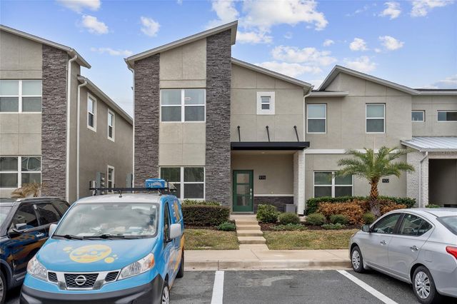 976 LEADER STREET, Davenport, FL 33896