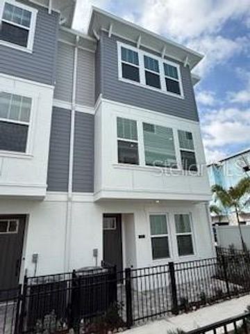 3137 4TH TERRACE N, St Petersburg, FL 33713