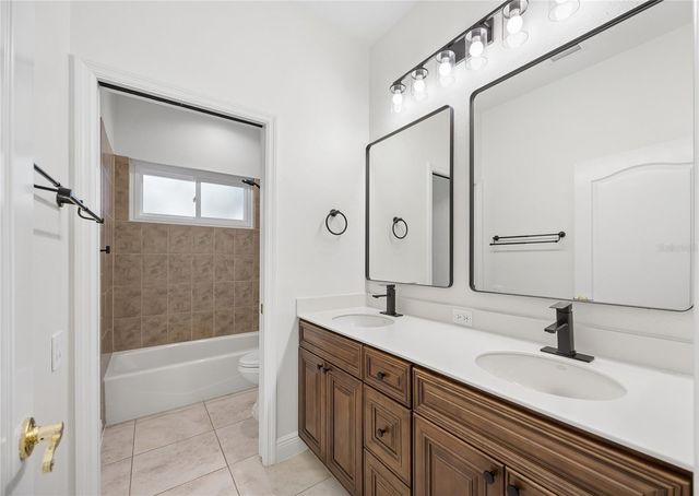 1233 VISTA HILLS DRIVE, Lakeland, FL 33813